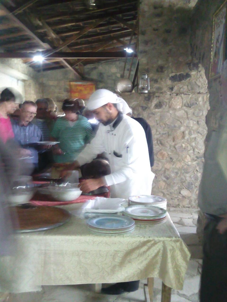 Trajan Guest House Al-Mughayer Kültér fotó